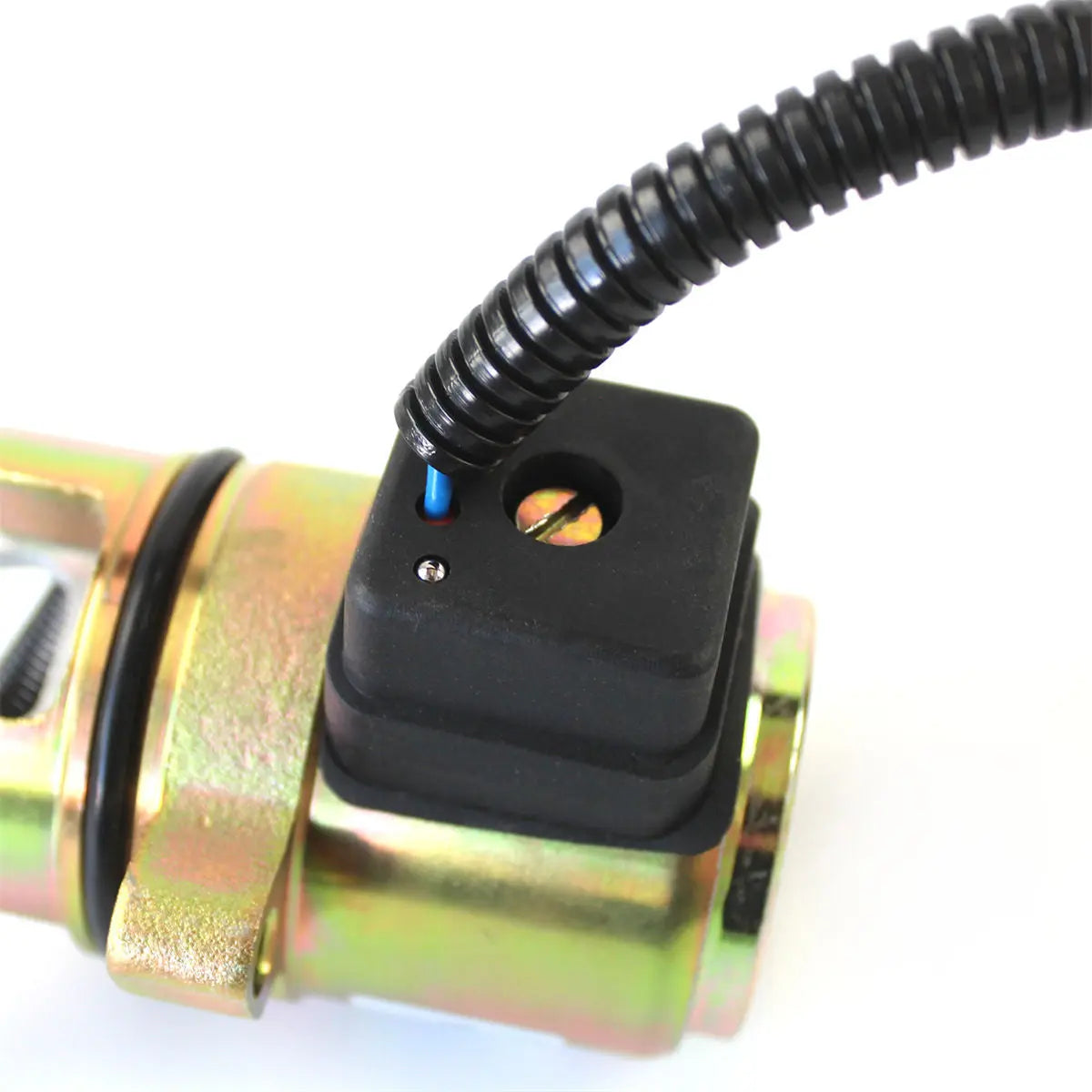 04272956 6686715 Fuel Shutoff Solenoid Valve for Deutz BF4M2011 BF4M2012