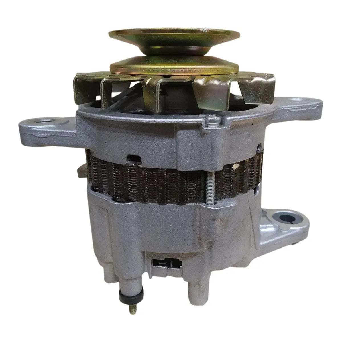 Alternator-A5T70383-ME04916-for-Mitsubishi-Fuso-320-Truck-4D30-4D31-Engine_01 Alternator A5T70383 ME04916 for Mitsubishi Fuso 320 Truck 4D30 4D31 Engine
