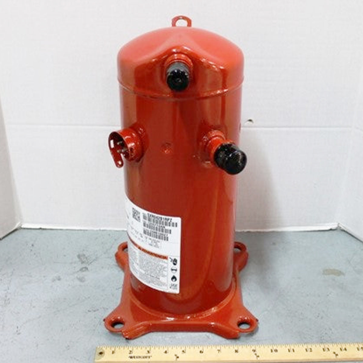 COM08846-Compressor_01_87c984b0-cd30-4fae-a7c6-e683314b1f38 COM08846 Compressor