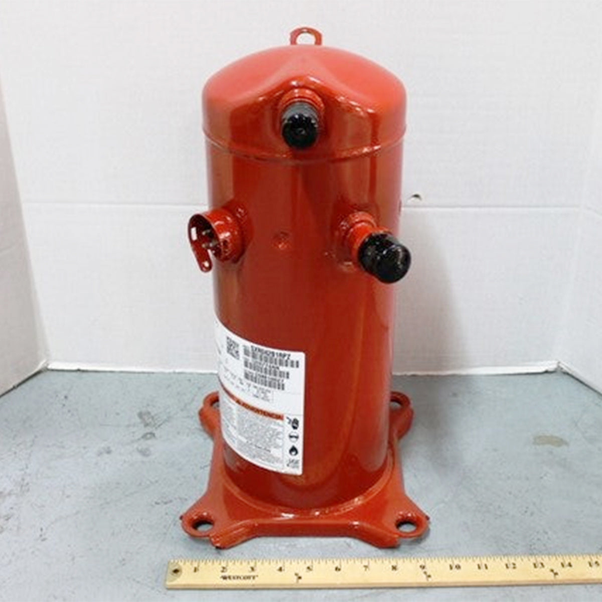 COM08847-Compressor_01_75f5d360-a284-488d-8cf0-fbf78f28c04c COM08847 Compressor
