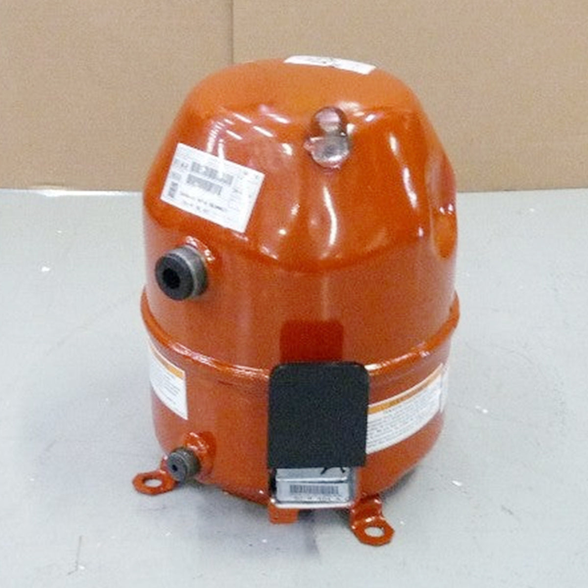 COM3758-Compressor_01_e8d65ba2-2cfa-4830-a9ec-280950ebb849 COM3758 Compressor