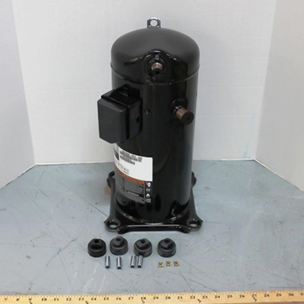 ZR61KCE-PFV-250-Compressor_01_12dd21a0-090a-46ac-9d2e-10a9ab753821 ZR61KCE-PFV-250 Compressor